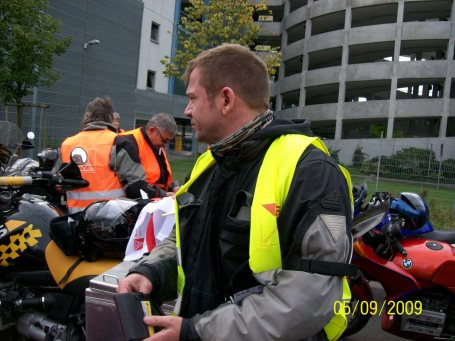 treffpunk korso  frankfurt.jpg